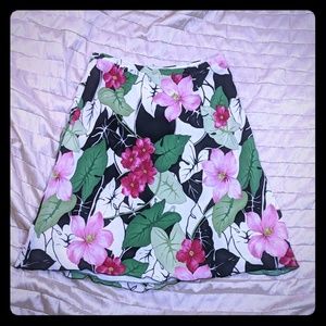 Floral silk skirt M 10